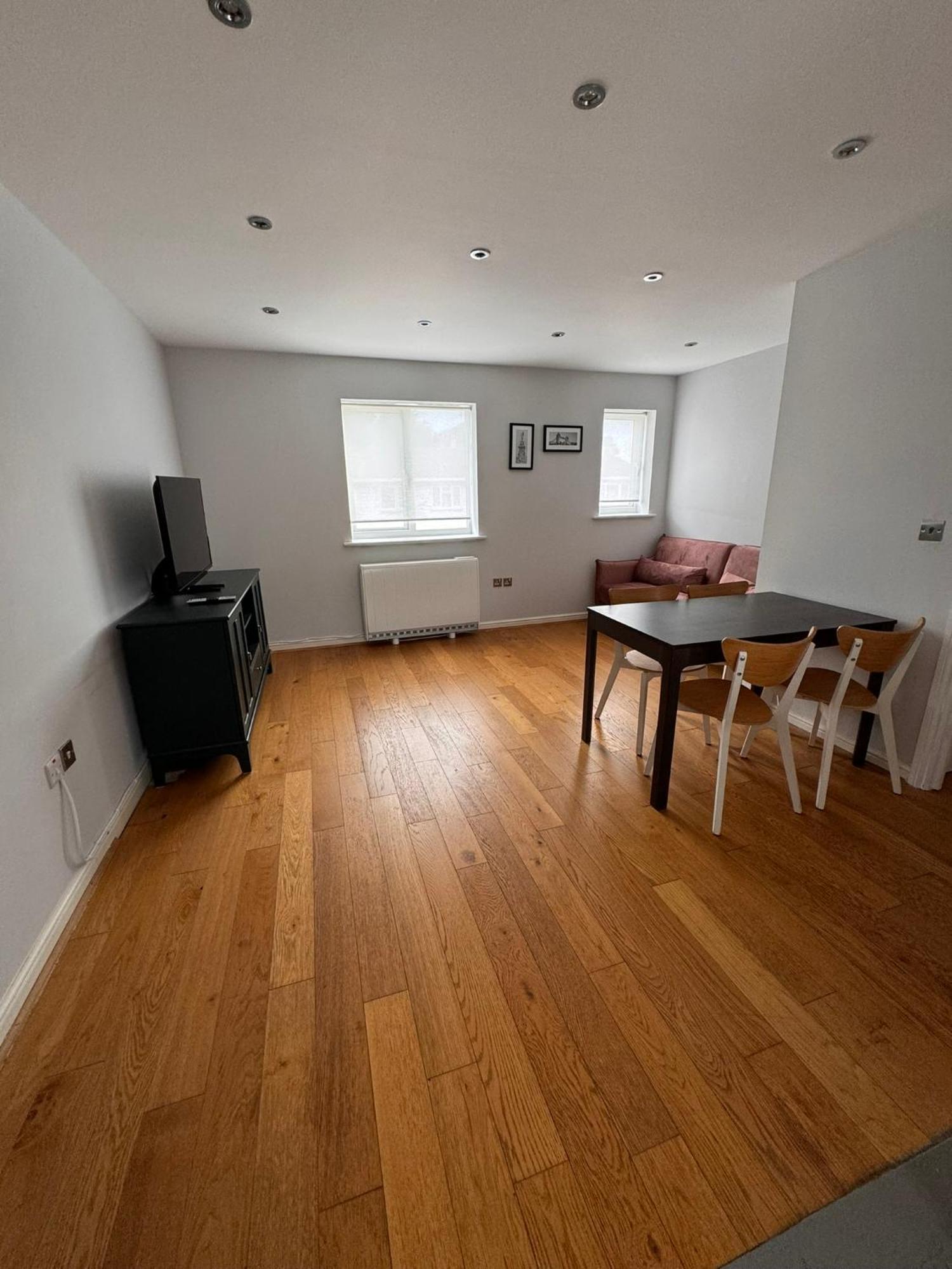 2-Bedroom Flat Walking Distance To Excel London - Perfect Location! Extérieur photo
